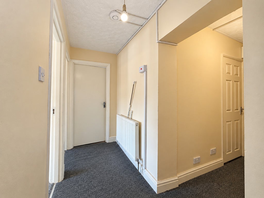 Flat Rutland Avenue in High Wycombe