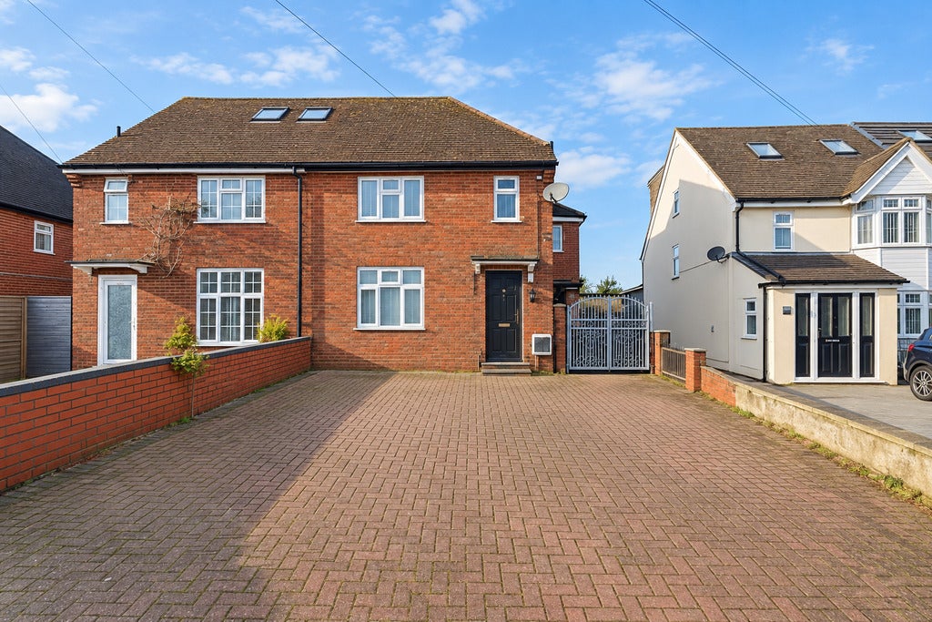 Flat Rutland Avenue in High Wycombe