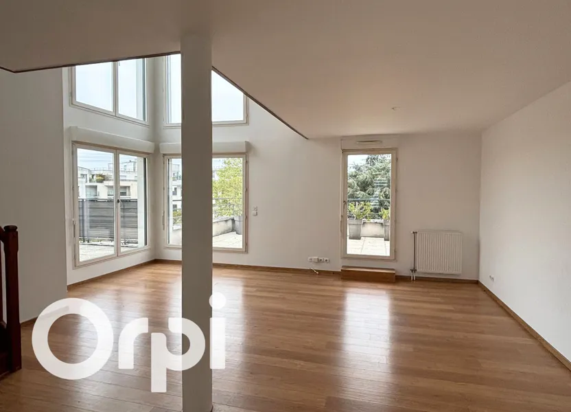 Appartement Rond-Point Cassina de Pecchi à Élancourt