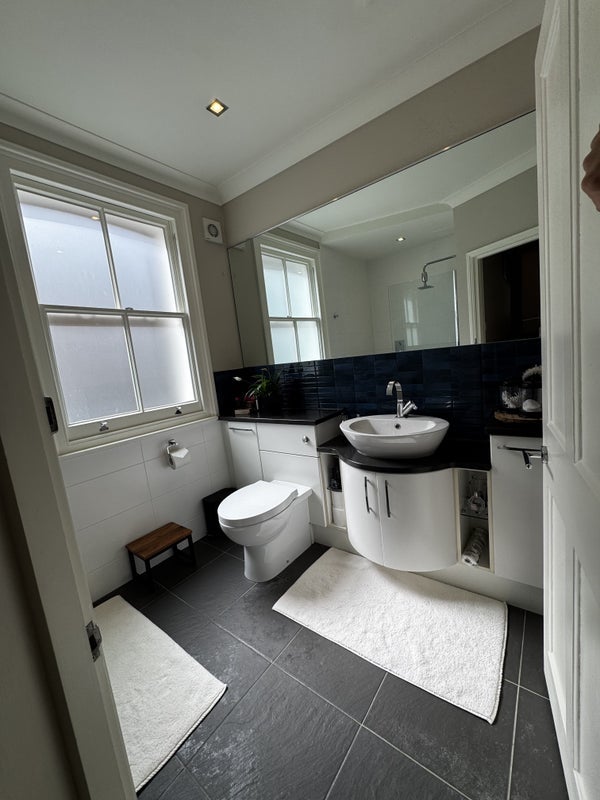 Room Maldon Road in Greater London