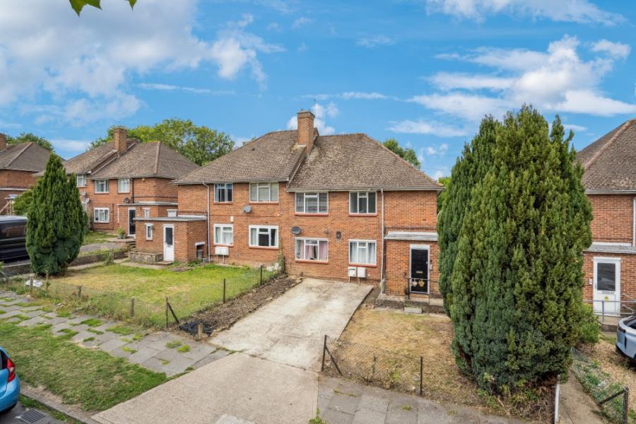 House Somerford Close in Greater London