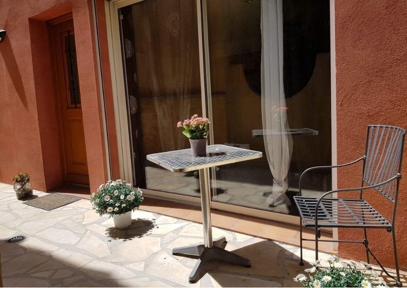 Flat Boulevard Fabrici in Marseille