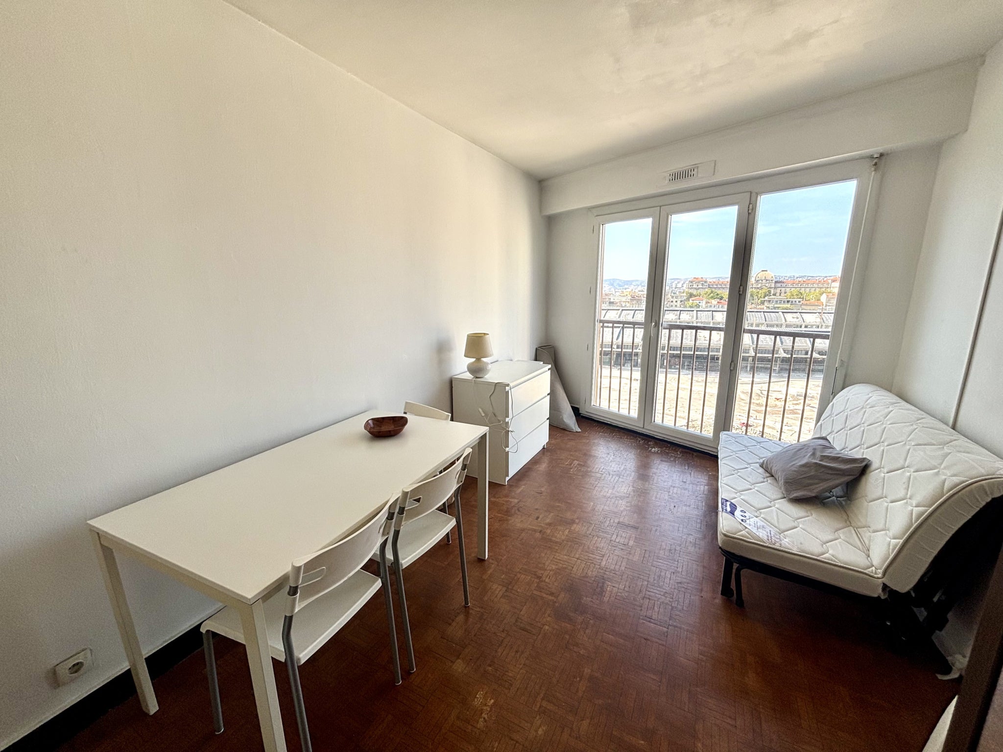 Flat Rue George in Marseille