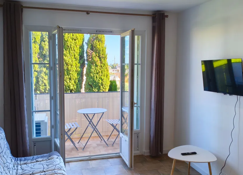 Appartement Avenue du Maréchal Juin à Villeneuve-Loubet