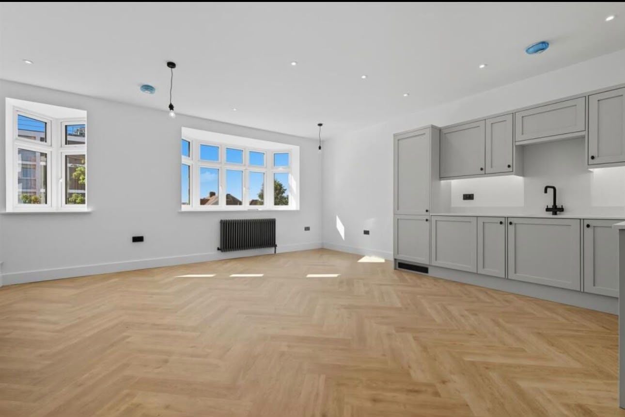 Flat London Road in Southend-on-Sea