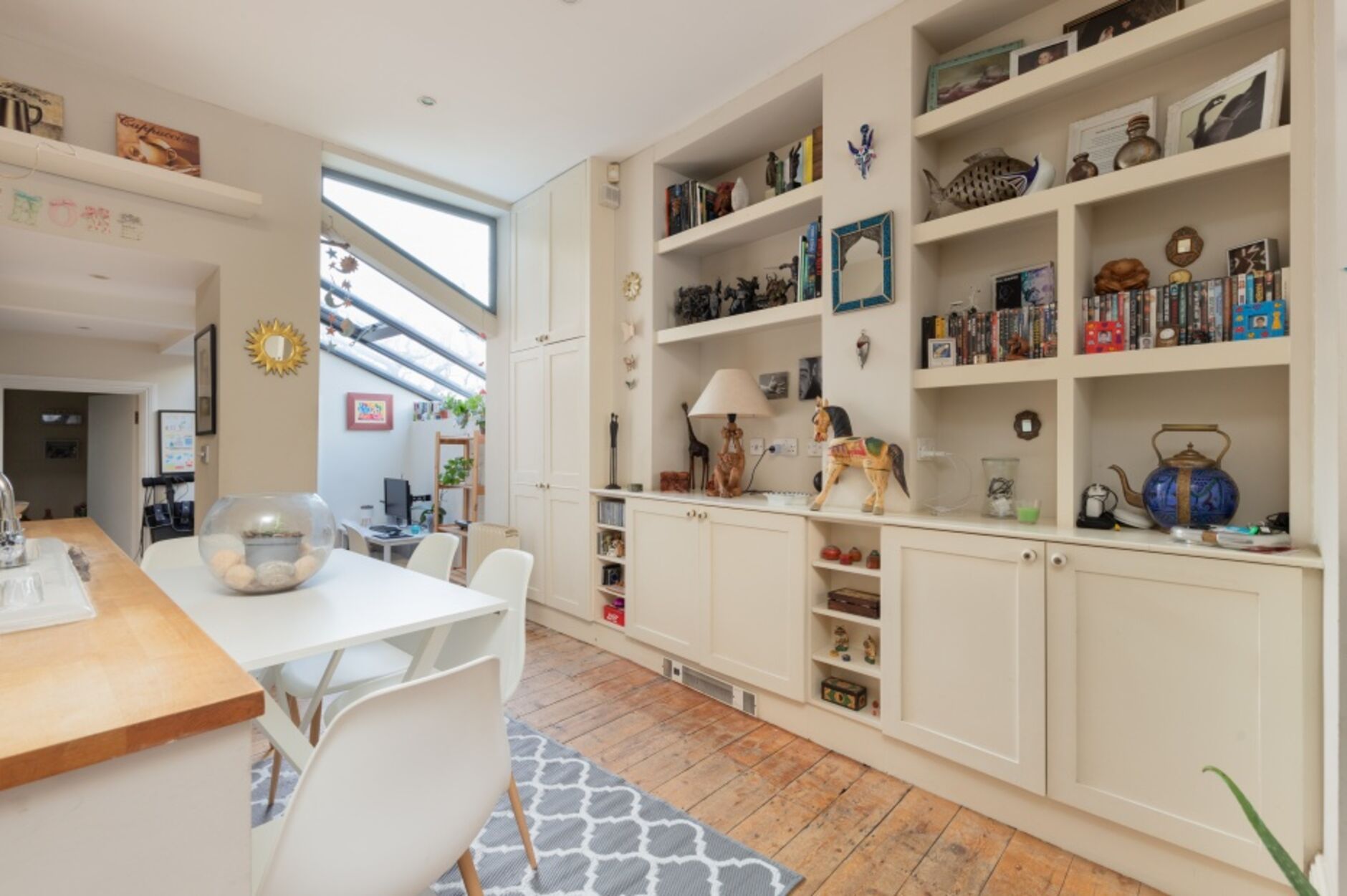 House Keith Grove in Greater London