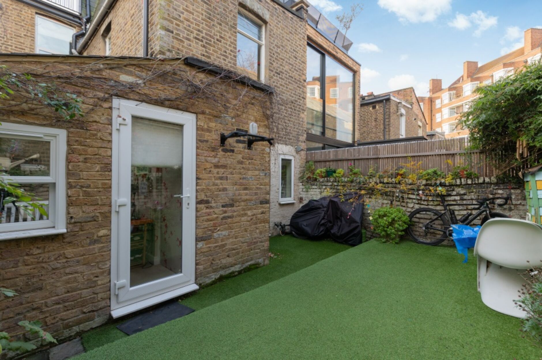 House Keith Grove in Greater London