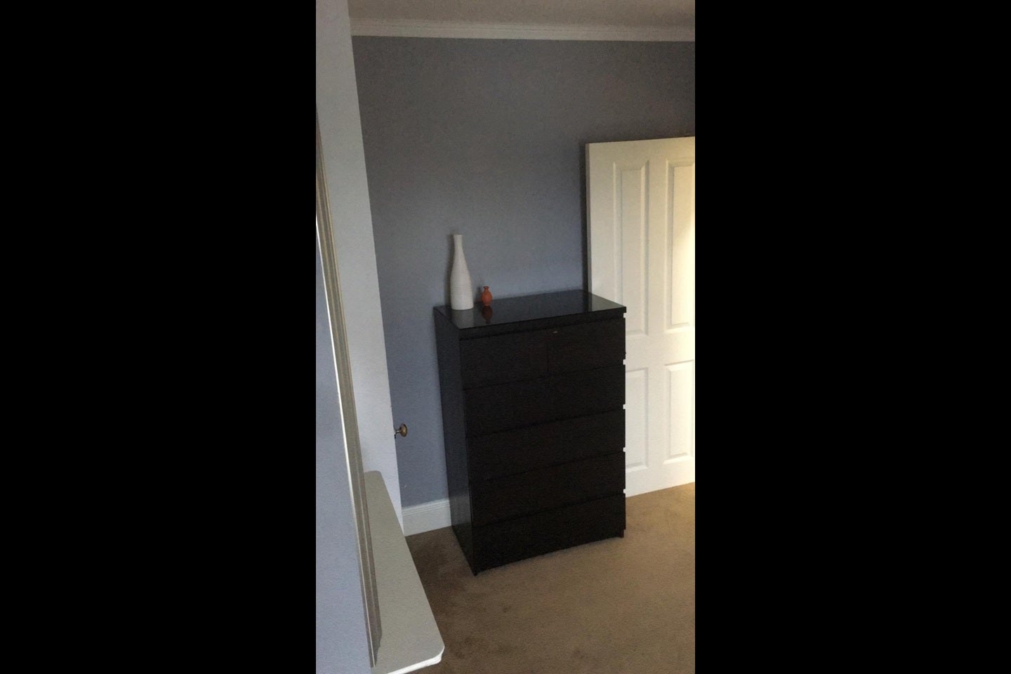Room Sandown Road in Greater London