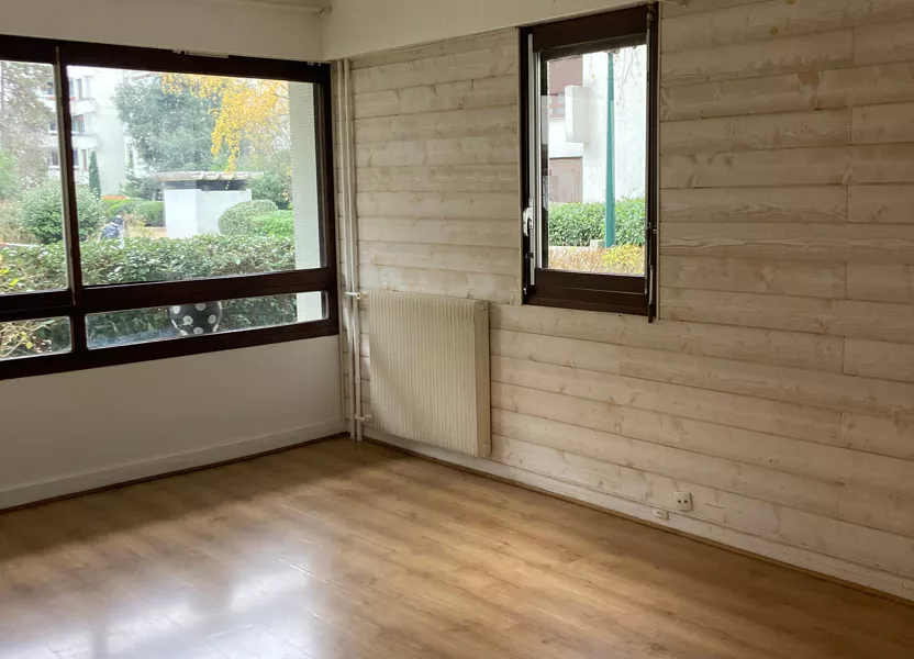 Appartement Rue des Ardennes à Les Ulis