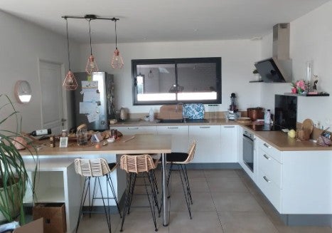 House Rue des Treilles in Libourne