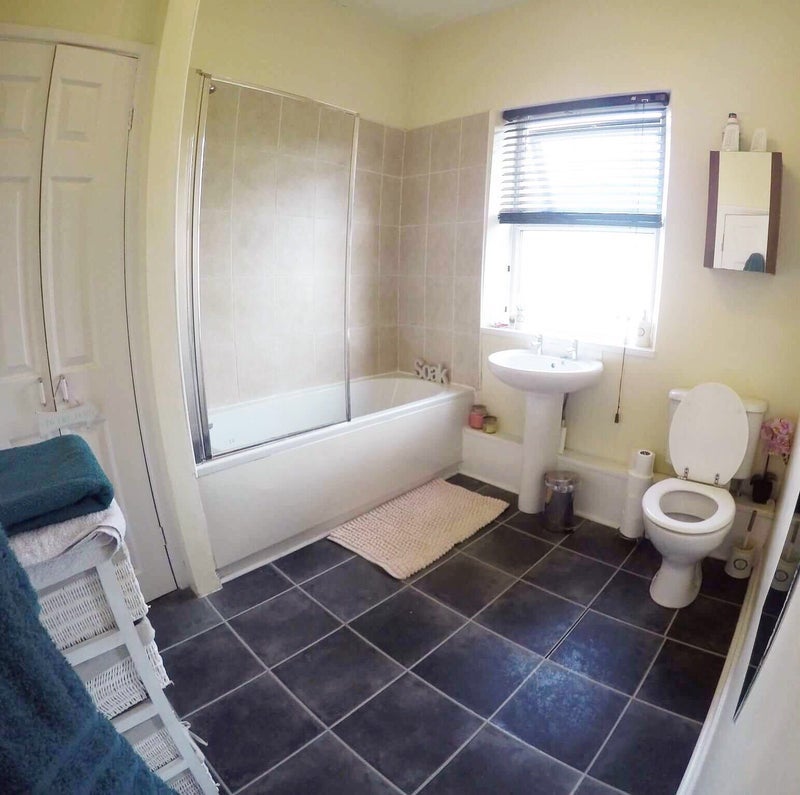 Room Goulder Road in Manchester