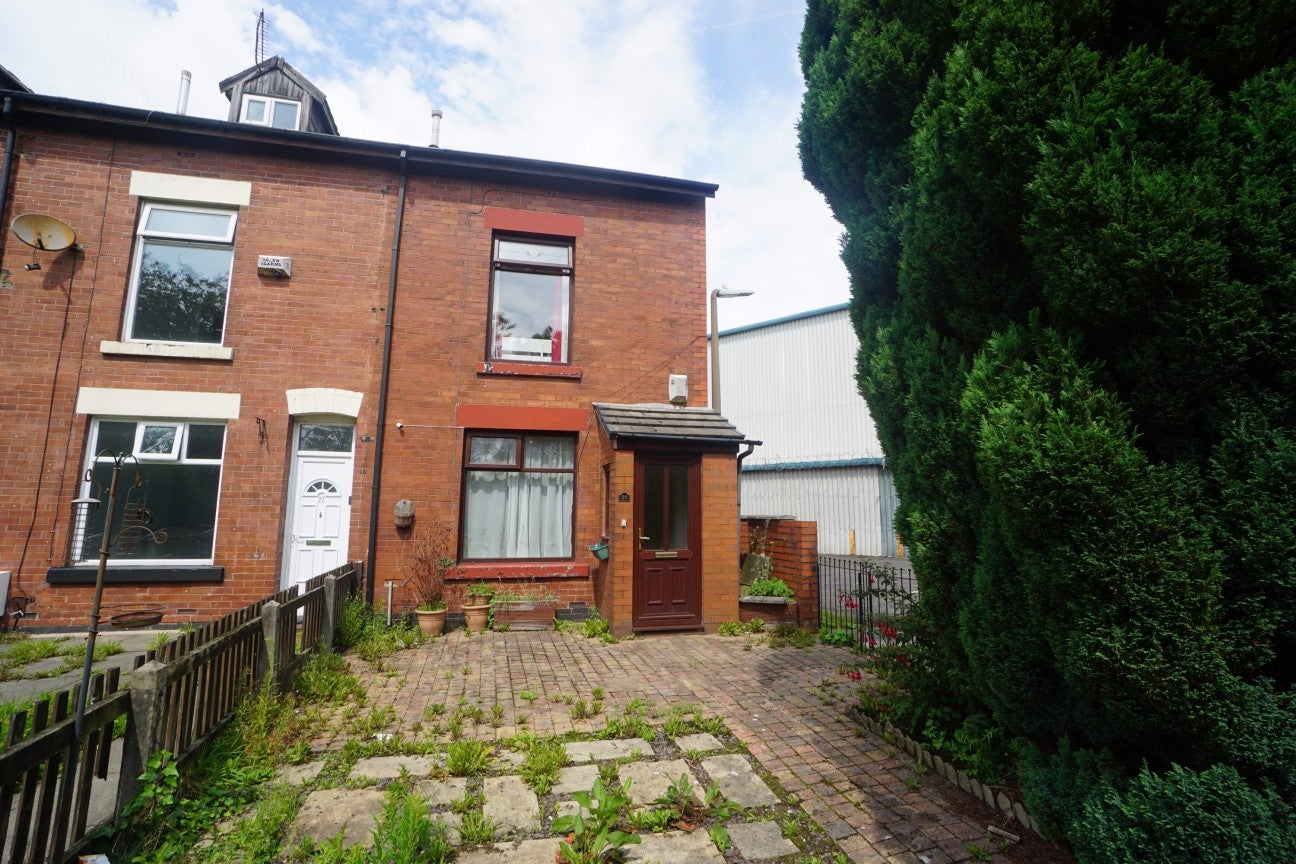 House Back Jubilee Street in Bolton