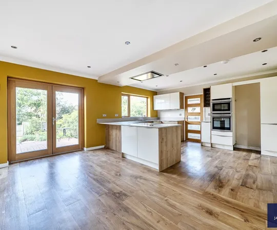 Flat Brownshill in Maulden