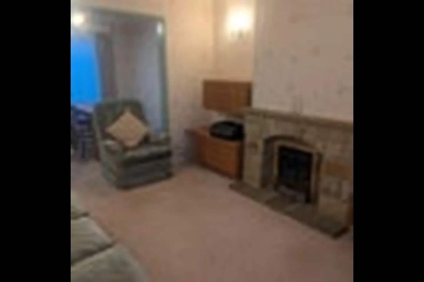 Room York Road in Crawley