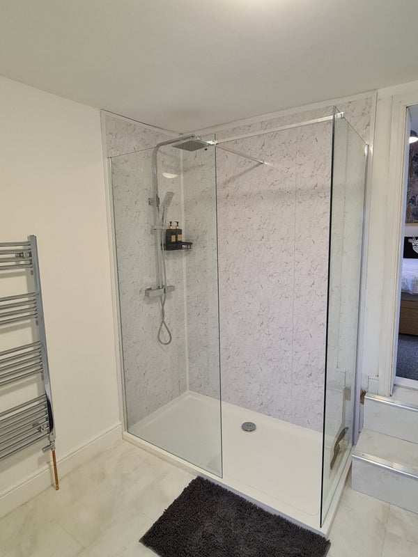 Room Kings Road in East Suffolk