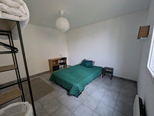 Chambre Rue du Bois à Saint-Étienne