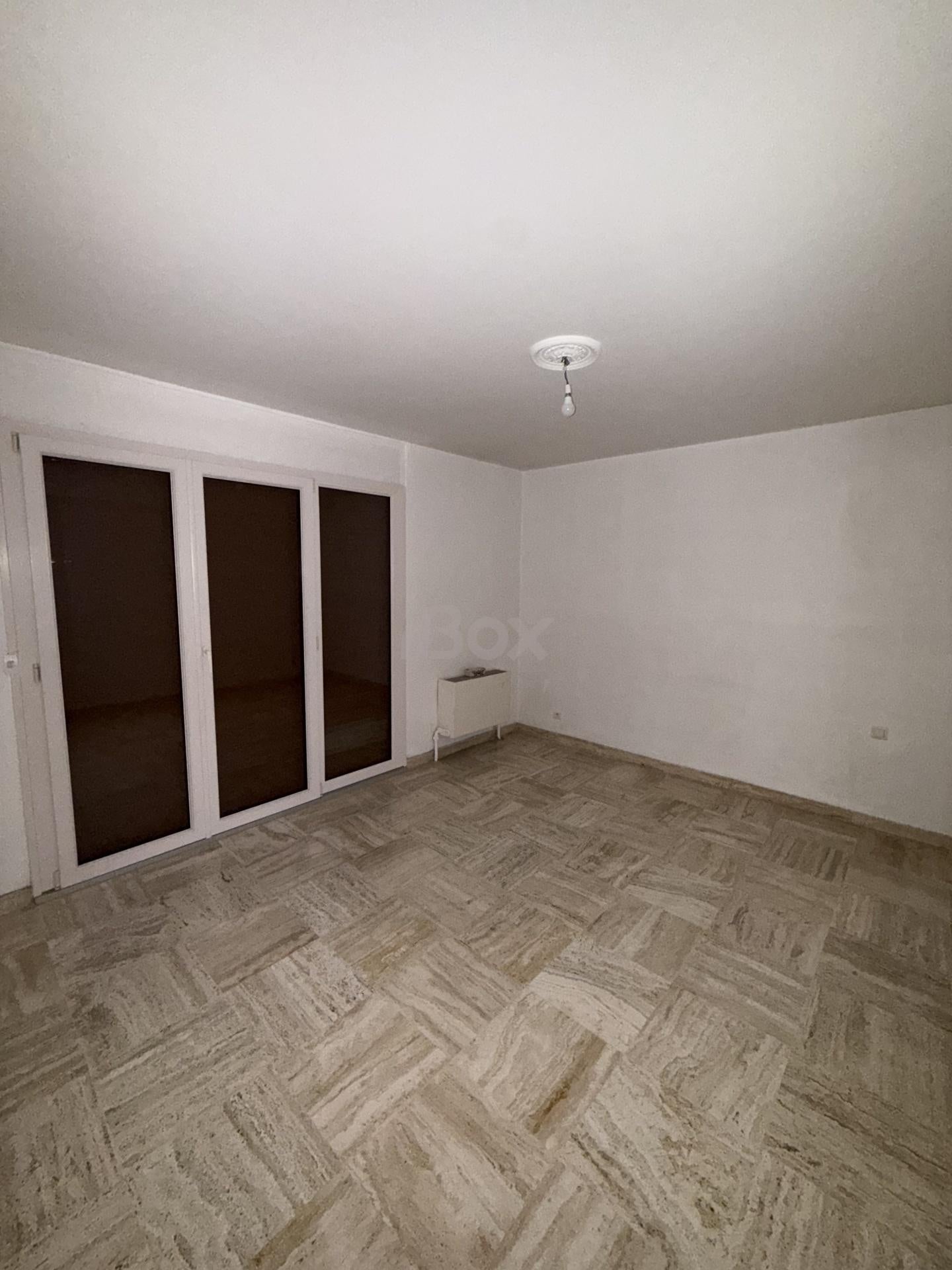 Appartement Avenue du Val d'Azur à Sanary-sur-Mer
