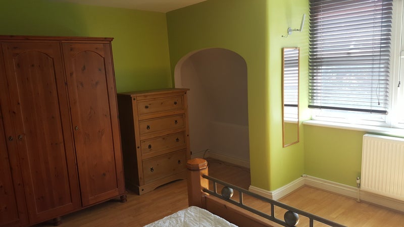 Room Hermon Hill in Greater London