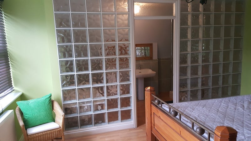 Room Hermon Hill in Greater London