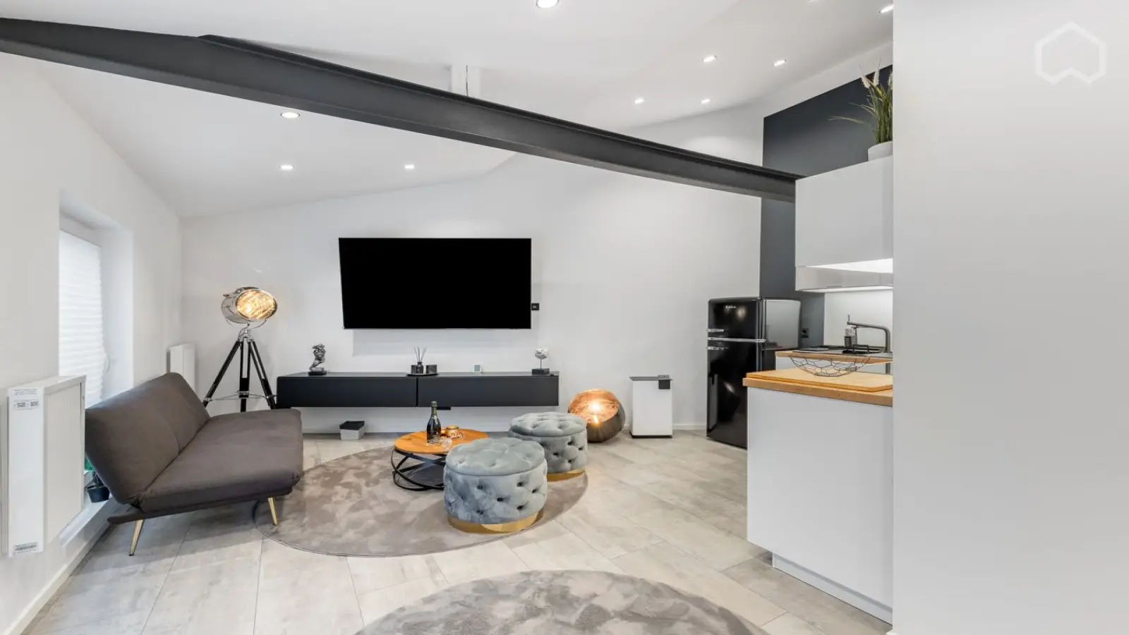 Wohnung Oberrather Straße in Düsseldorf