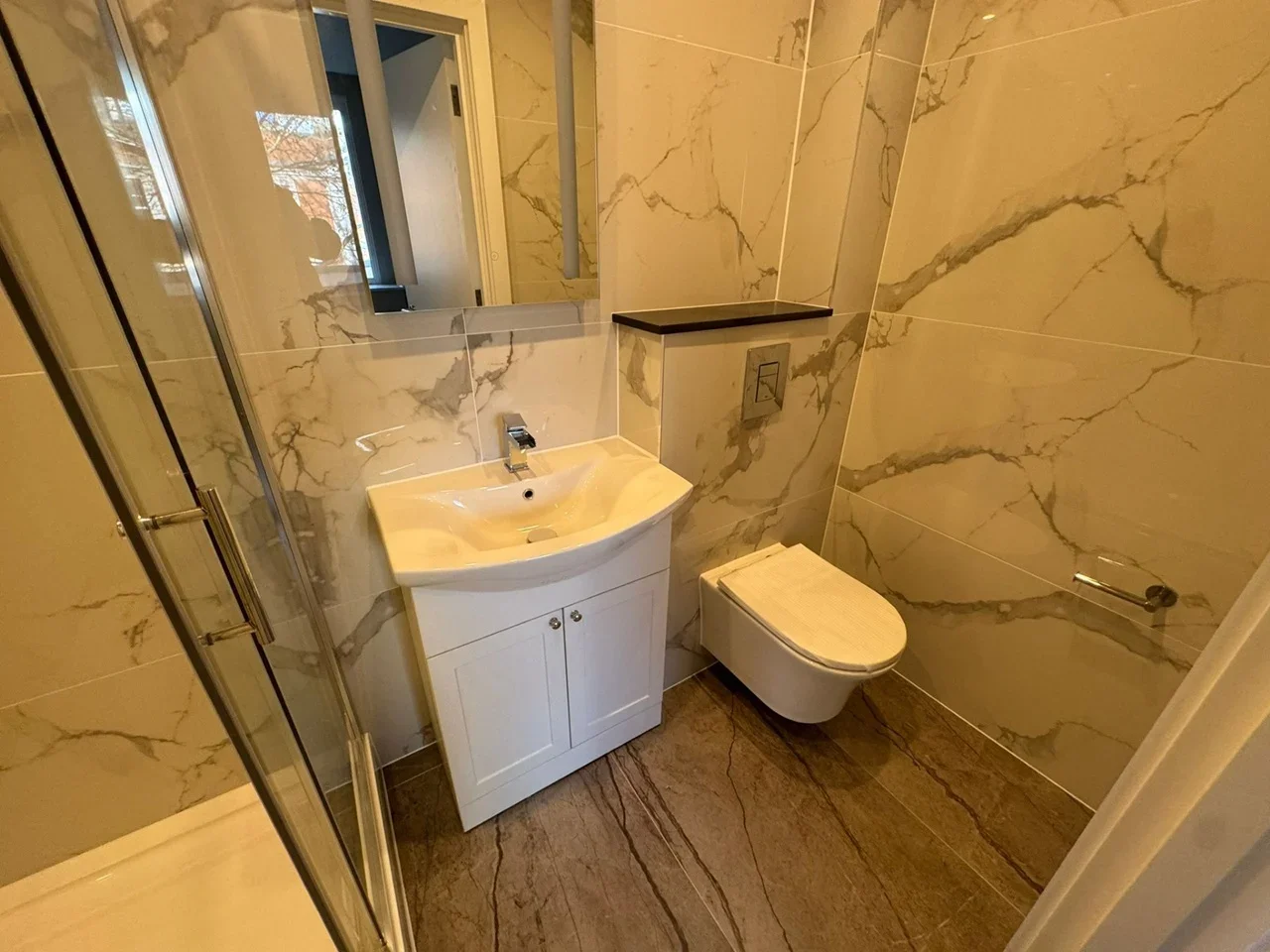 Flat North End in Greater London