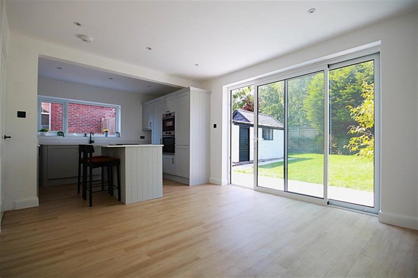 House Oakfield Road in Alderley Edge