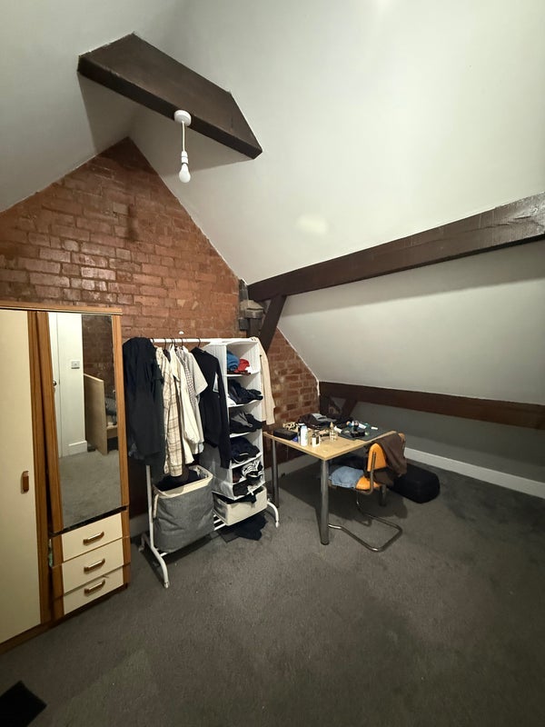 Room Canterbury Road in Birmingham