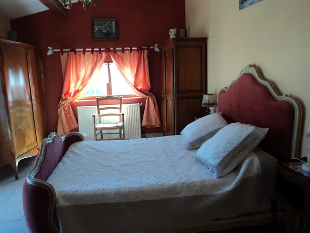 Room Chemin des Fournacaux in Illiat