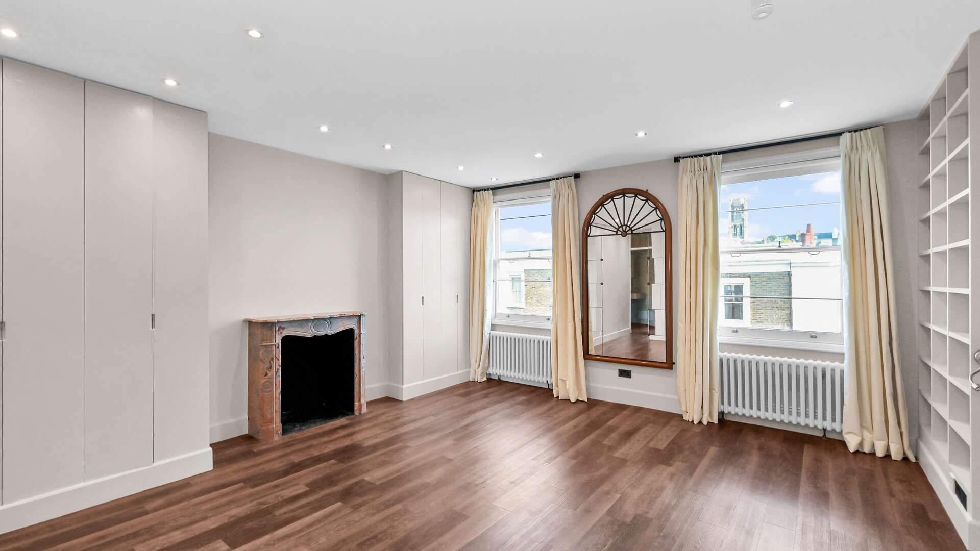 Flat Kensington Park Road in Greater London