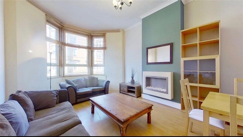 Flat Meadowpark Street in Glasgow