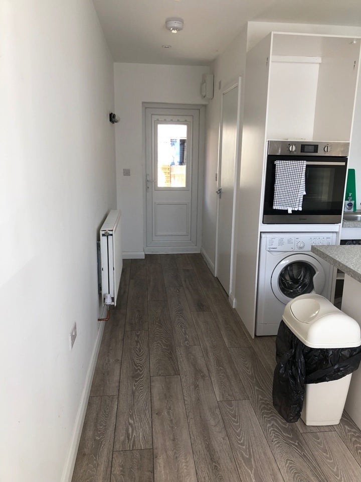 Flat Thame Road in South Oxfordshire
