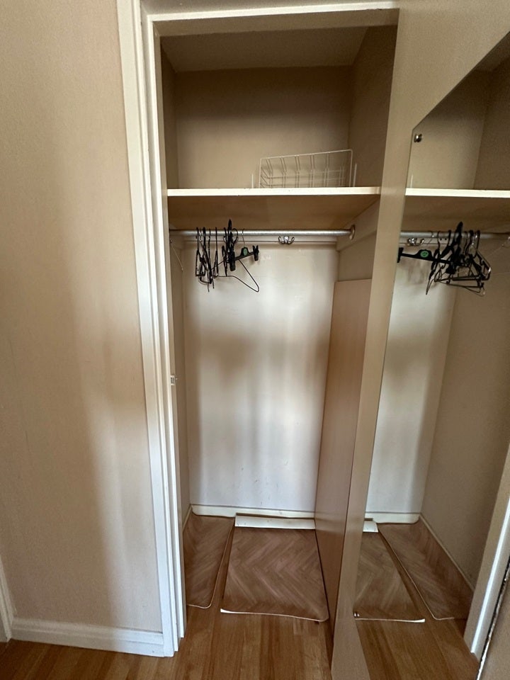 Room Belvoir Close in Greater London
