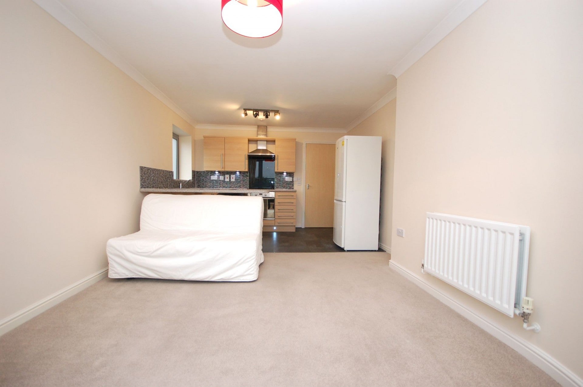 Flat Whippendell Road in Watford