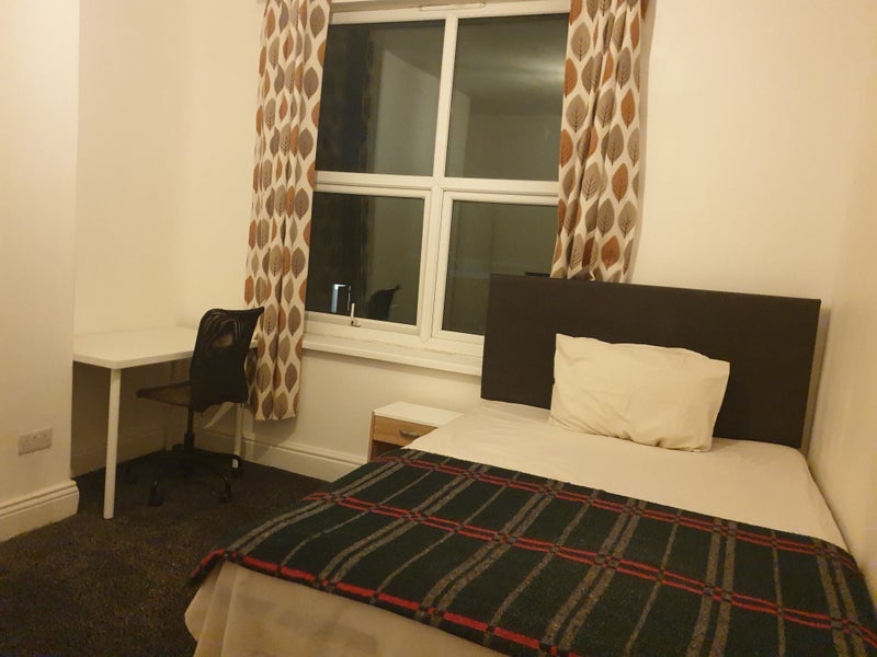 Room Wellfield Road in Newcastle upon Tyne