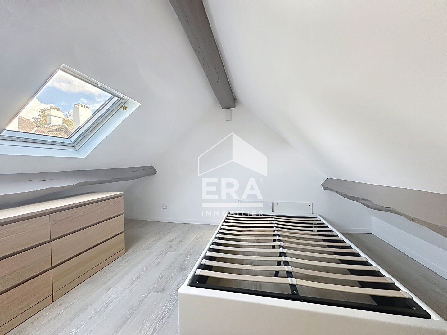Flat Rue de Seine in Triel-sur-Seine