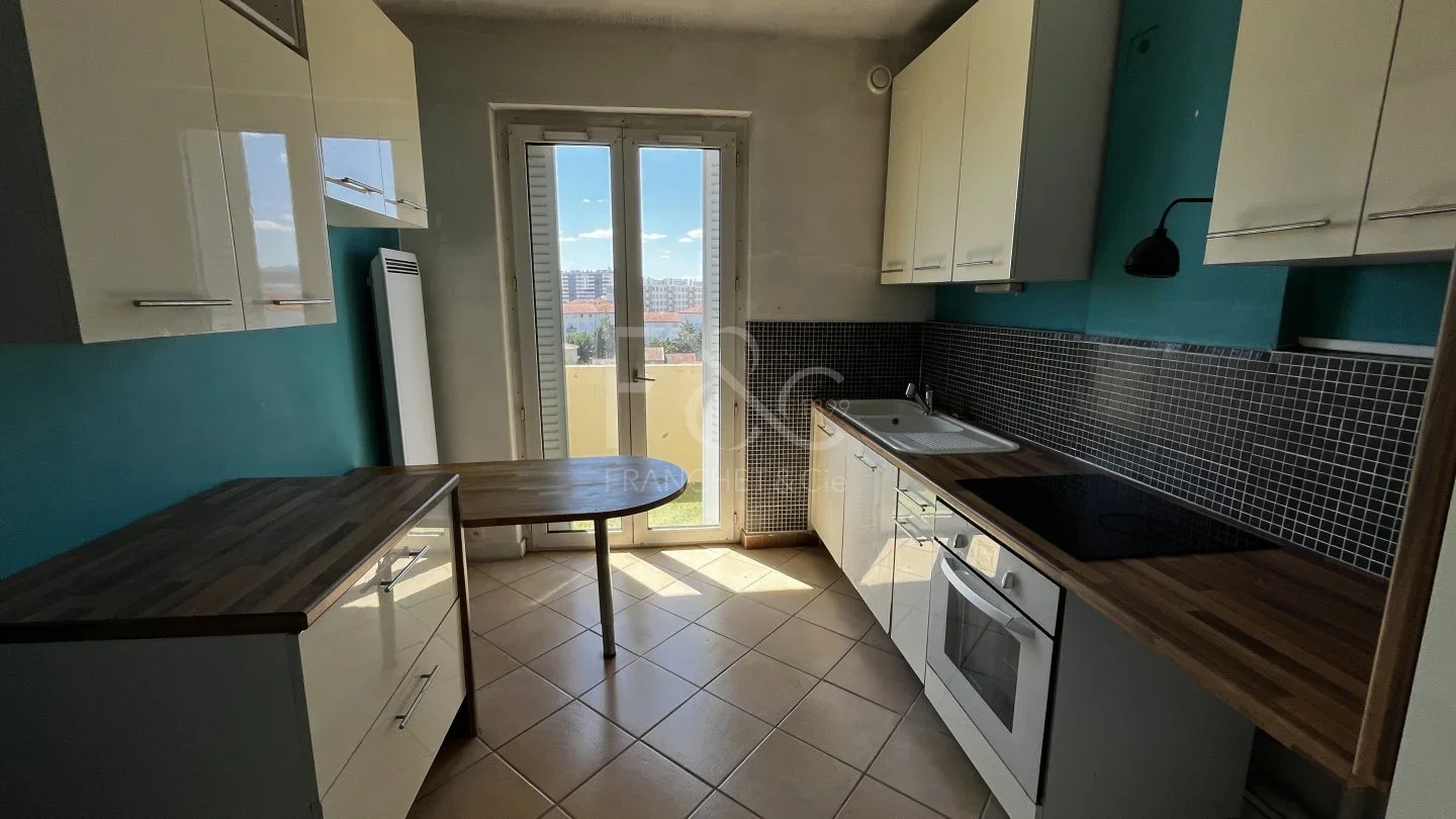 Appartement Rue Gabriel Sarrazin à Lyon