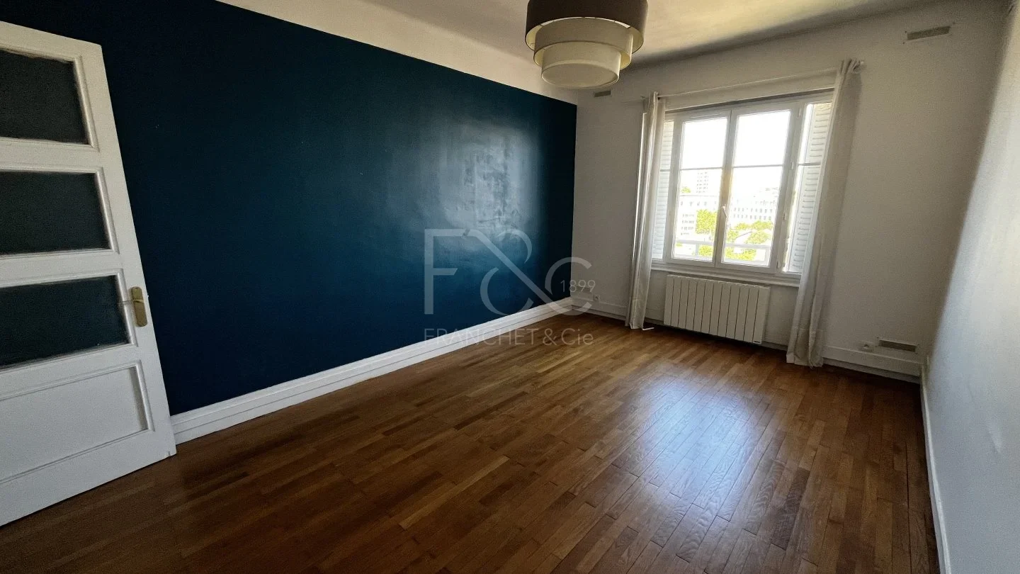 Appartement Rue Gabriel Sarrazin à Lyon