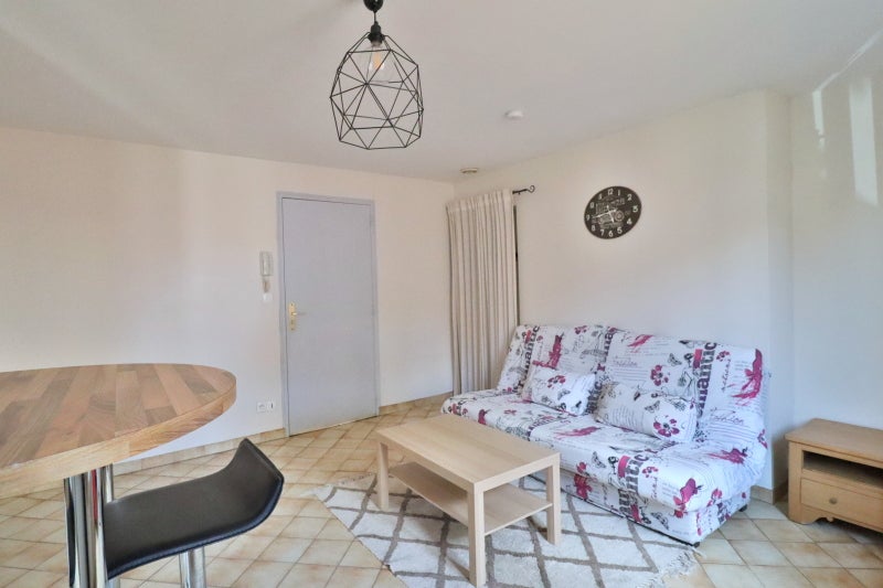 Flat Boulevard Danton in Troyes