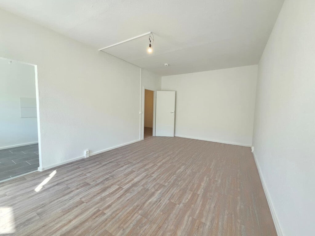 Wohnung Karl-Laux-Straße in Dresden
