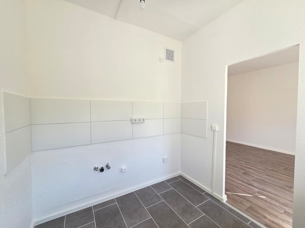 Wohnung Karl-Laux-Straße in Dresden