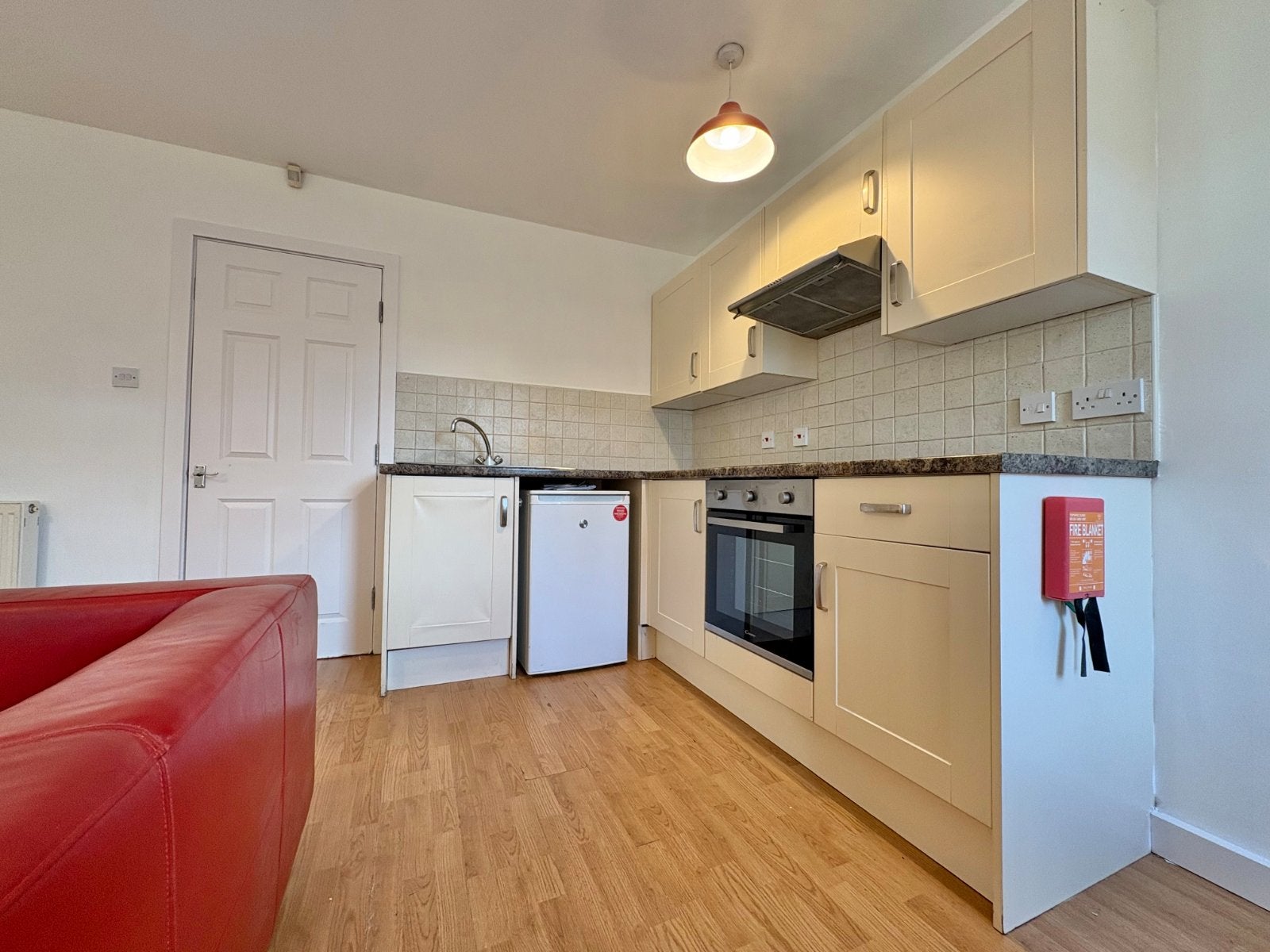 Flat Heathfield Terrace in Leeds