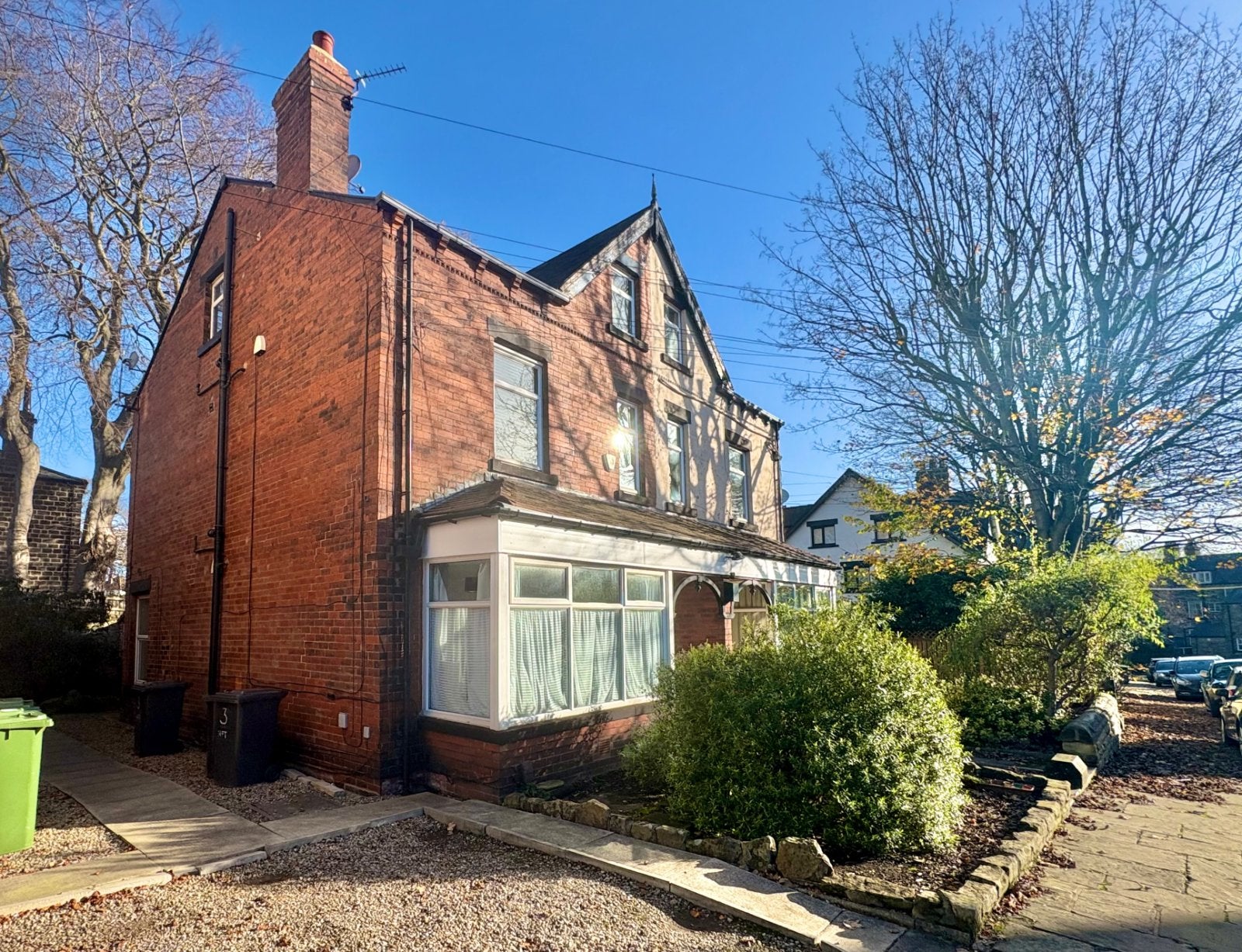 Flat Heathfield Terrace in Leeds