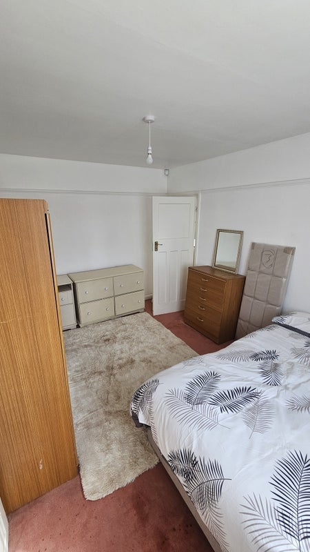Room Grasmere Avenue in Greater London