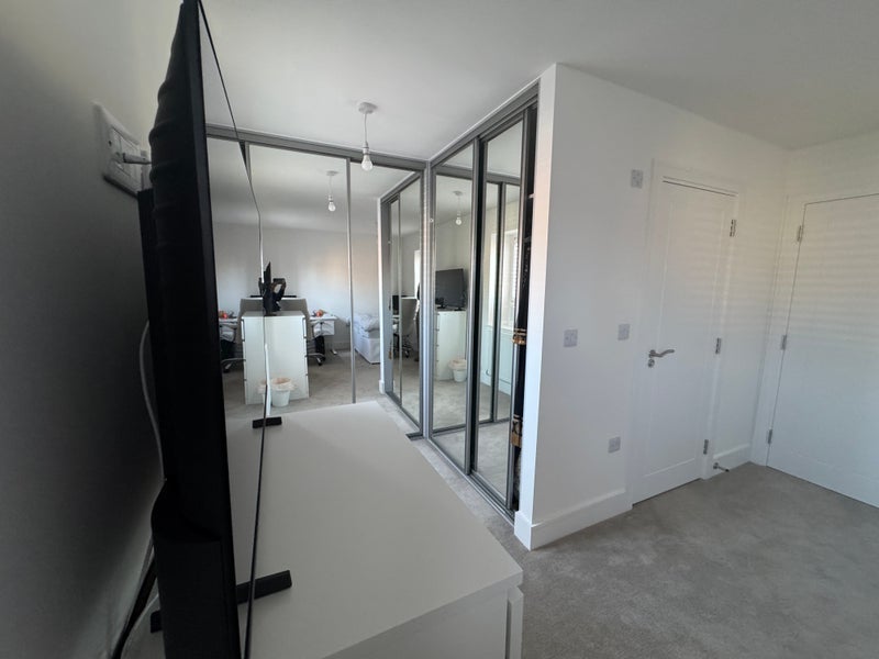 Room Leywood Close in Braintree