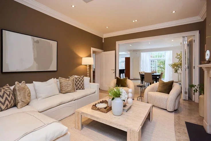 House Hamilton Terrace in City of Westminster