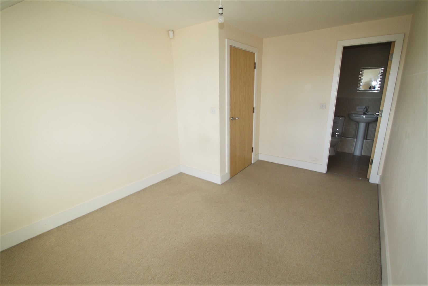 Flat Wellington Road in Manchester