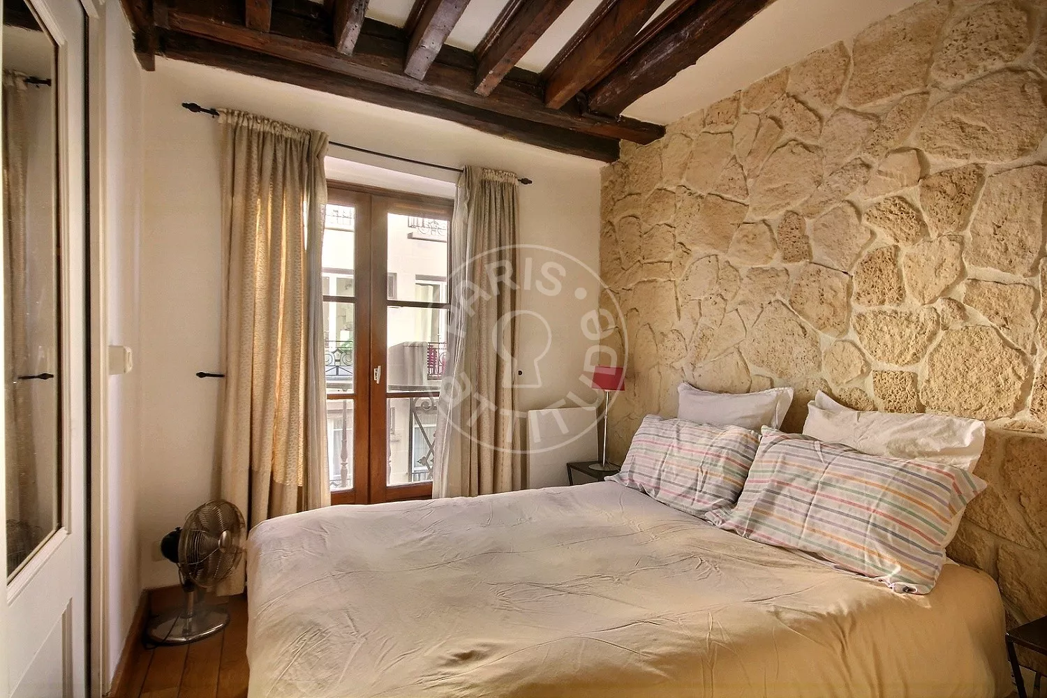Appartement Rue du Pas de la Mule à Paris