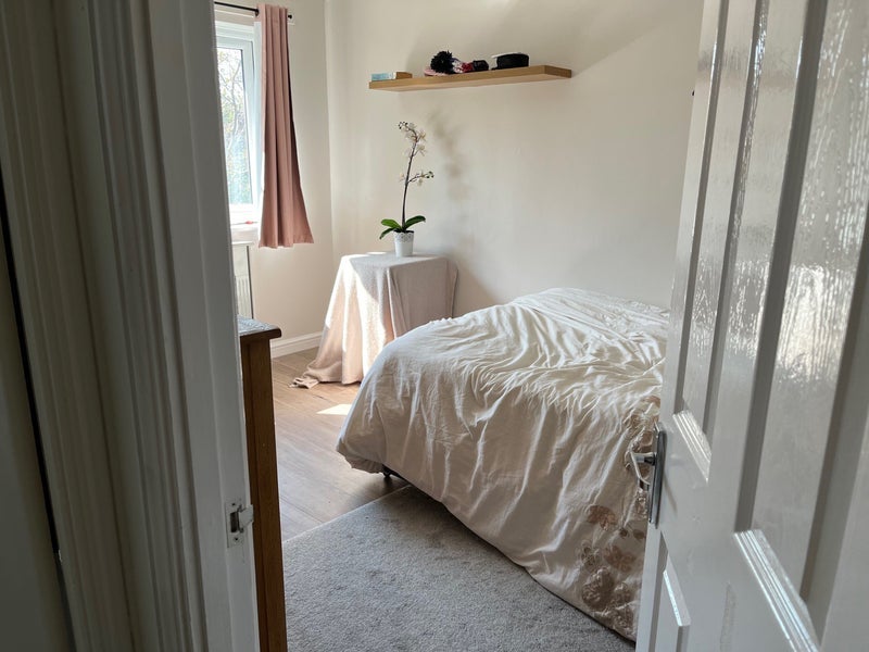 Room Vandyck Avenue in Bristol