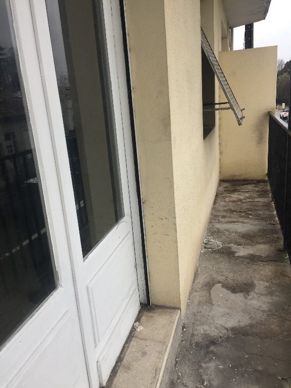 Flat Rue du Maréchal Foch in Saint-Seurin-sur-l'Isle