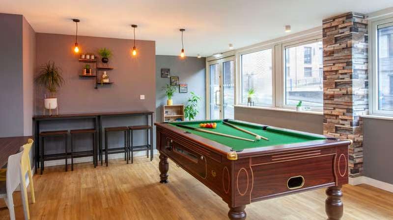 Room Hassell Street in Stoke-on-Trent